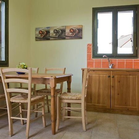 Agathes Traditional Houses Kastellos Exterior photo