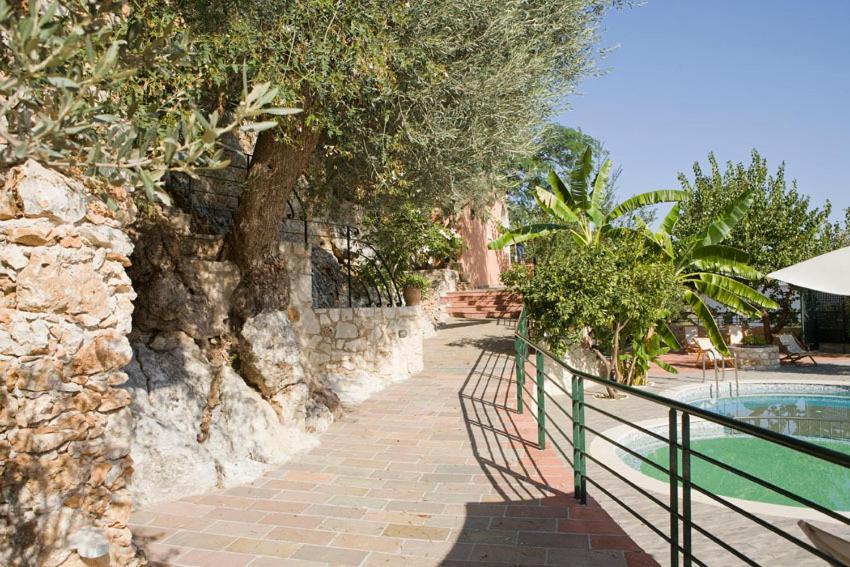 Agathes Traditional Houses Kastellos Exterior photo